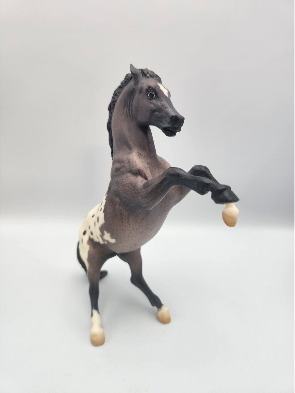Blue Roan Appaloosa - Rearing Stallion Classic Series Breyer #681 E1